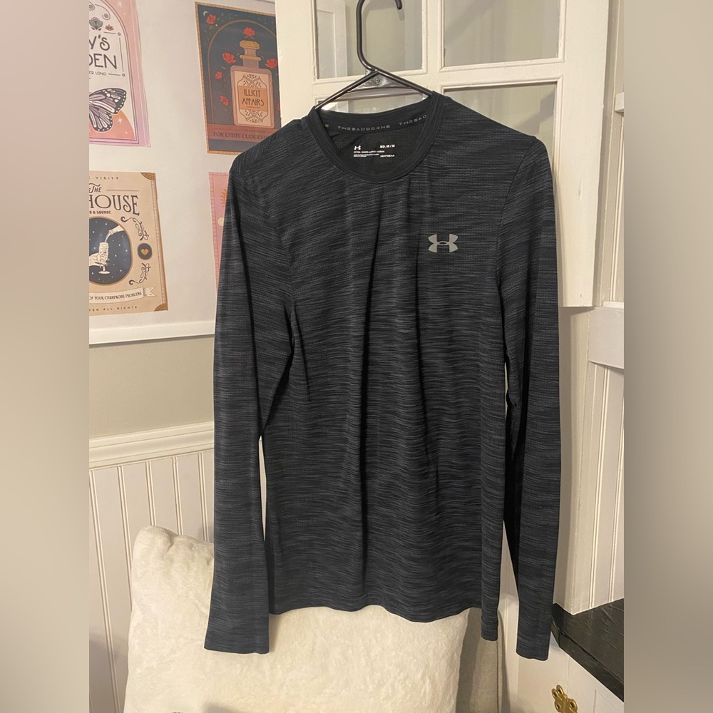 Under armour long sleeved shirt